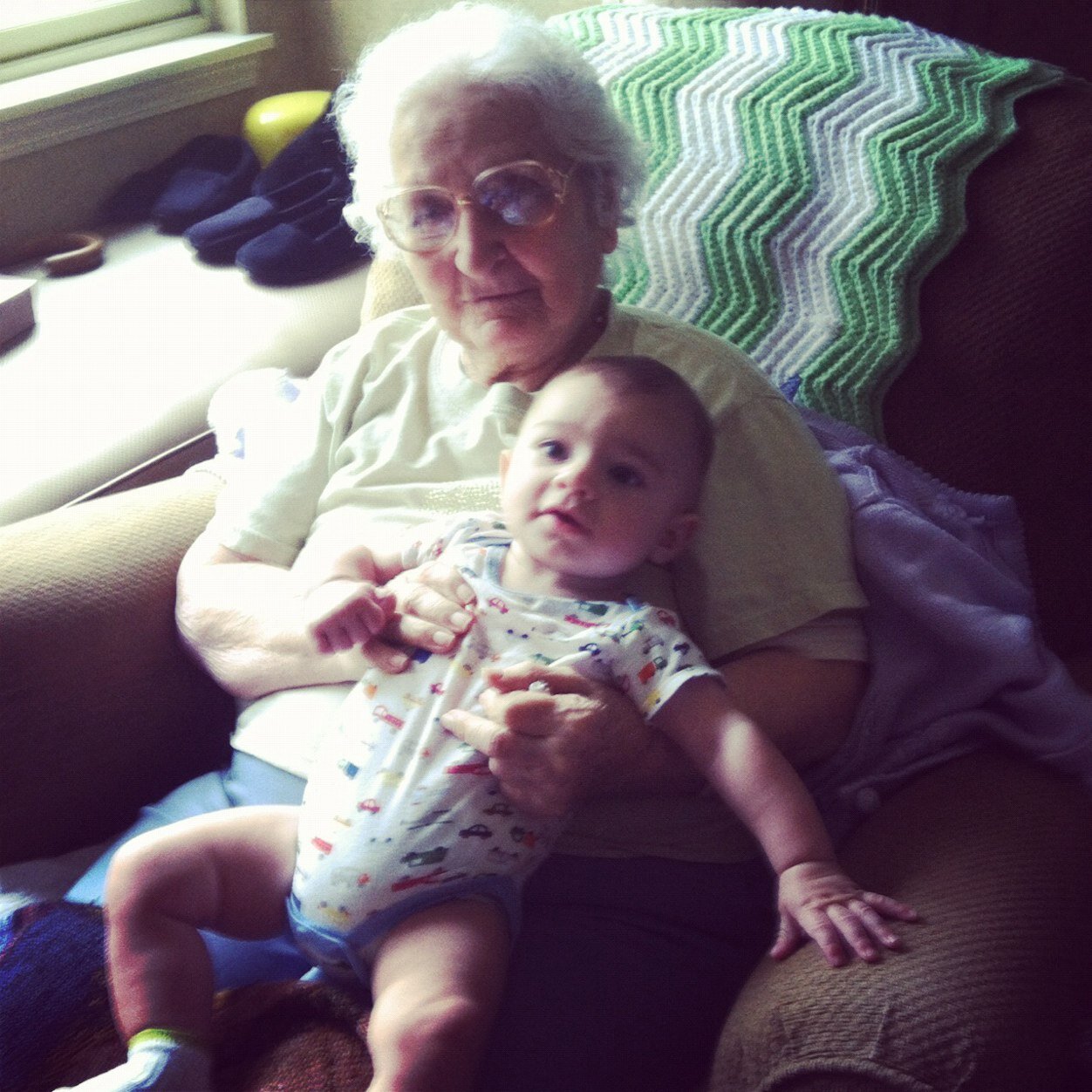 mamabear724's profile picture. found love young, a sweet sound sung ✌️✨