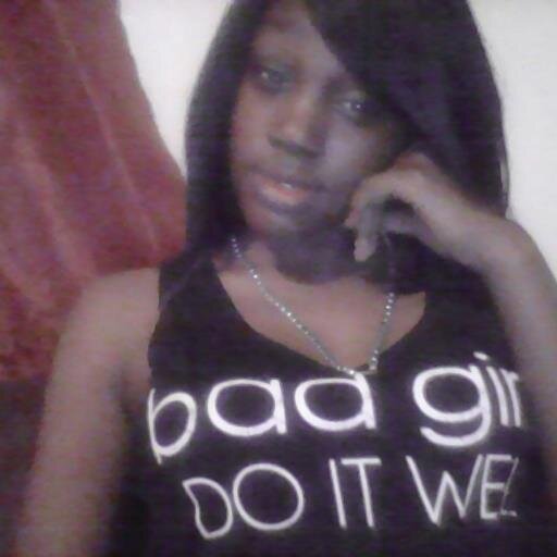 Relationship Status :SINGLE♡