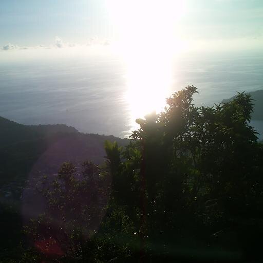 une chambre d'hôte à Mayotte pour vos vacances pour 35eur/jour  ?  rdv sur notre site http://t.co/P1TGTDB5B8
