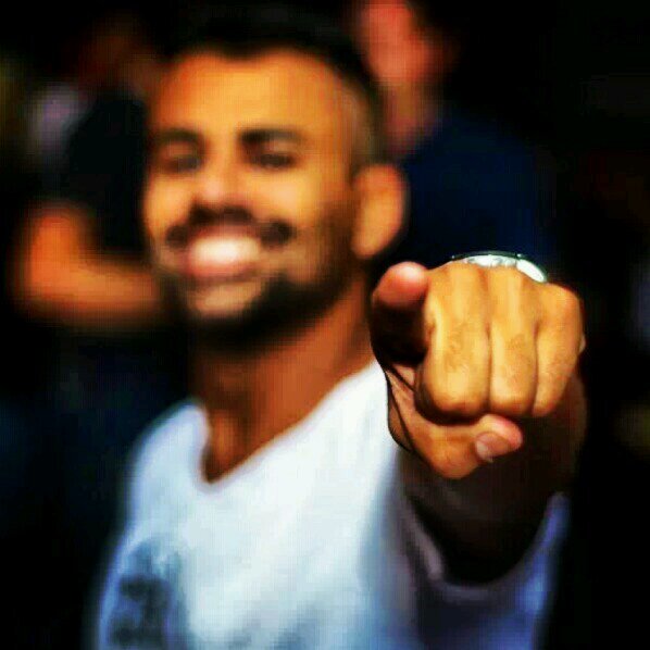 Singer / Crooner, Song Writer and Percussionist / Fulanos e Ciclanos