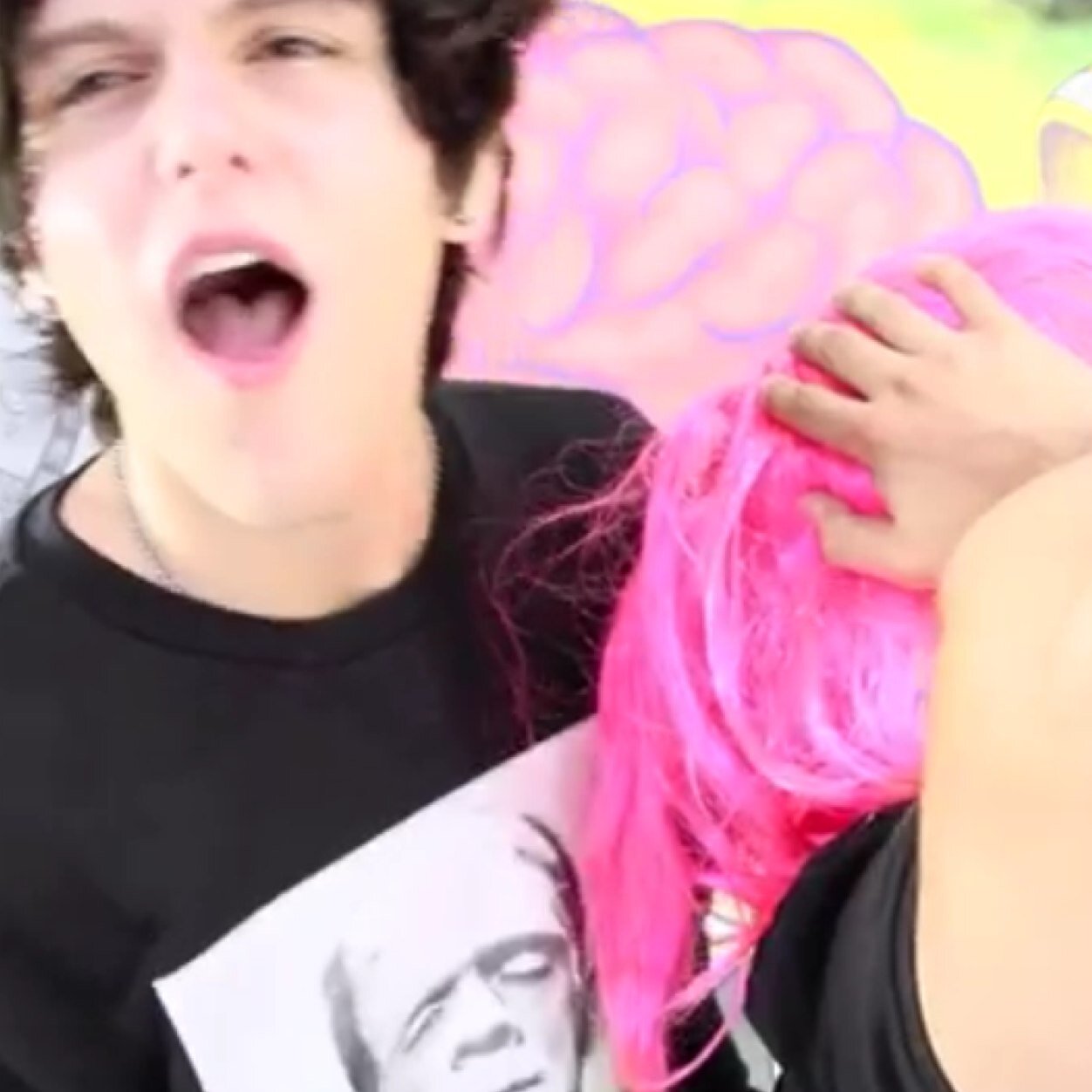 aleee_qnt's profile picture. @Alequintana25 da follow back
SIGANLA!!!!