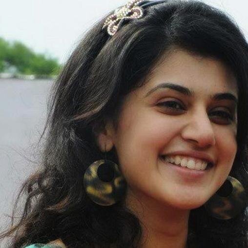 Deepti_Vyaas's profile picture. A model by profession / an avid traveller and reader / holds interest in political news