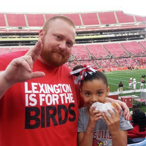 Husband (to @CrazyMills), Louisville fan, dad, male nurse, and That Dude since 1983 #CARDS #L1C4 #SanFrancisco #49ers #Louisville #Braves
 XBGT:GeneralMills838