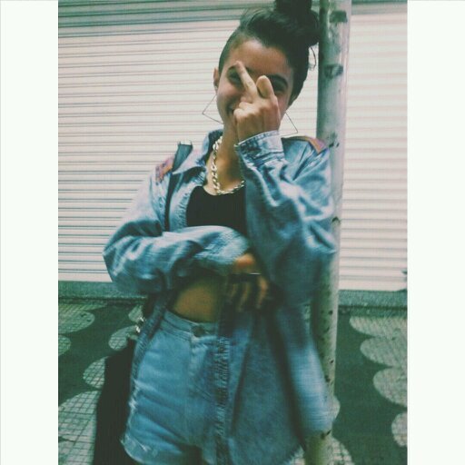 instagram : @aura_dourada