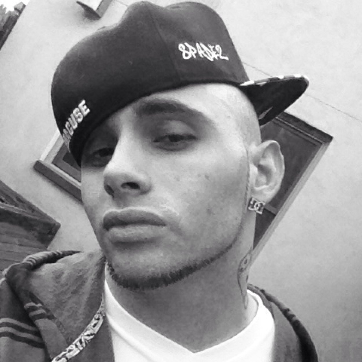 I'm me,so hate me or luv me because i aint going no were!!! #live1eight  #u$ny #royalmafia #youngspadez