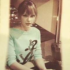 I love a beautiful, enchanting, charming, girl named Taylor Alison Swift. She is my everything! @taylorswift13