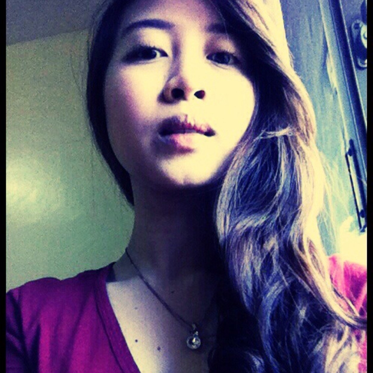 meyenoh's profile picture. Psychologist | music lover |girl rock|