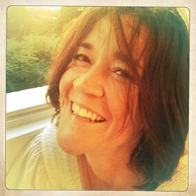 Somatic Health Coach, working with people on a journey  to lead embodied, empowered lives they love through body work, dance and a journey of self