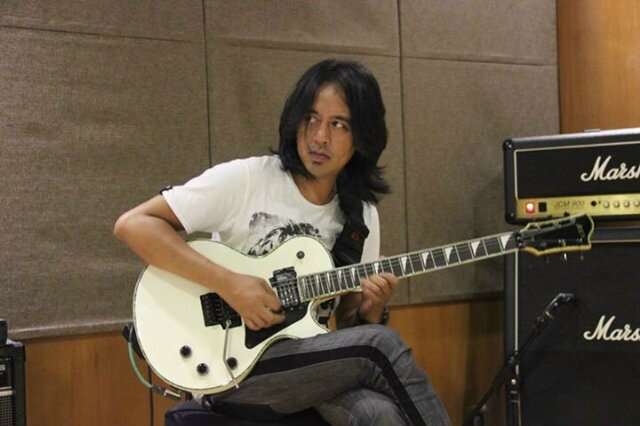 Musician,guitarist of Sucker Head,BadBoys,The Wild Boys,Raptor,Founder of ROCKERS UNITED