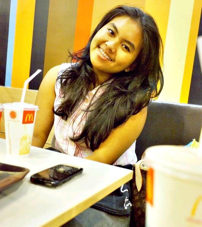 maulinaajihan's profile picture. Maju terus pantang mundur, teruslah berusaha biar masalah yg ada akan hilang tak terduga, amin