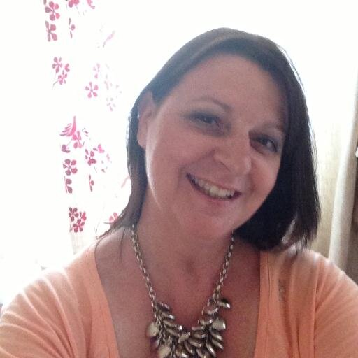 Writer, lover of beautiful places/ things, and mother of three amazing children. Owner of Writers' Clinic website.