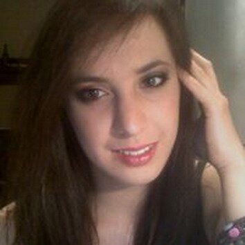 DaviniaFerrer_C's profile picture. 