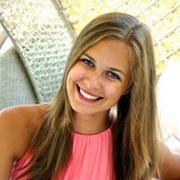 LuciaCabrera_Ro's profile picture. 