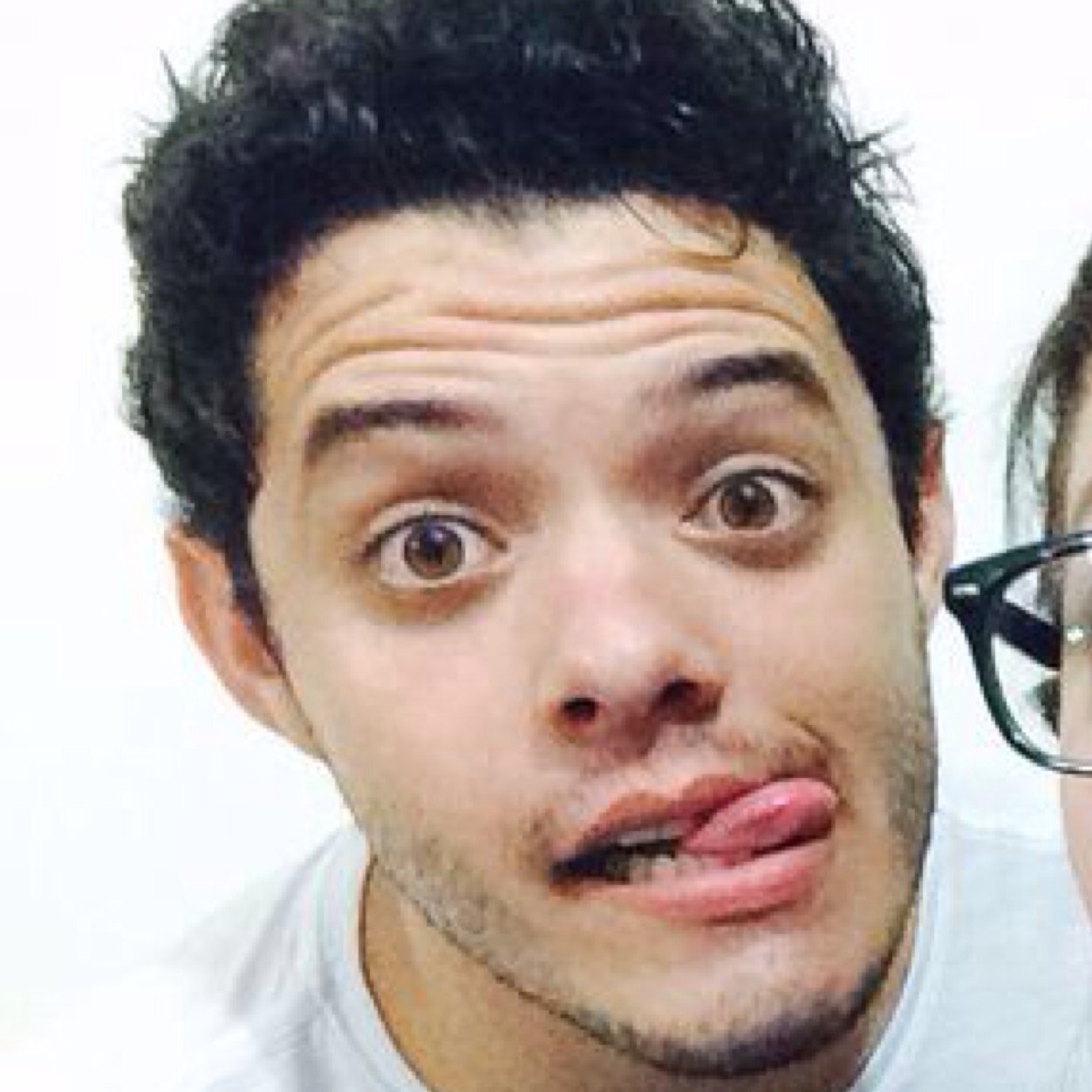Quem se descreve se limita.
Faça sua mente antes que ela faça você.