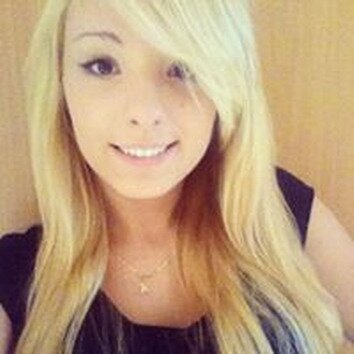 AidaParejaRo's profile picture. 