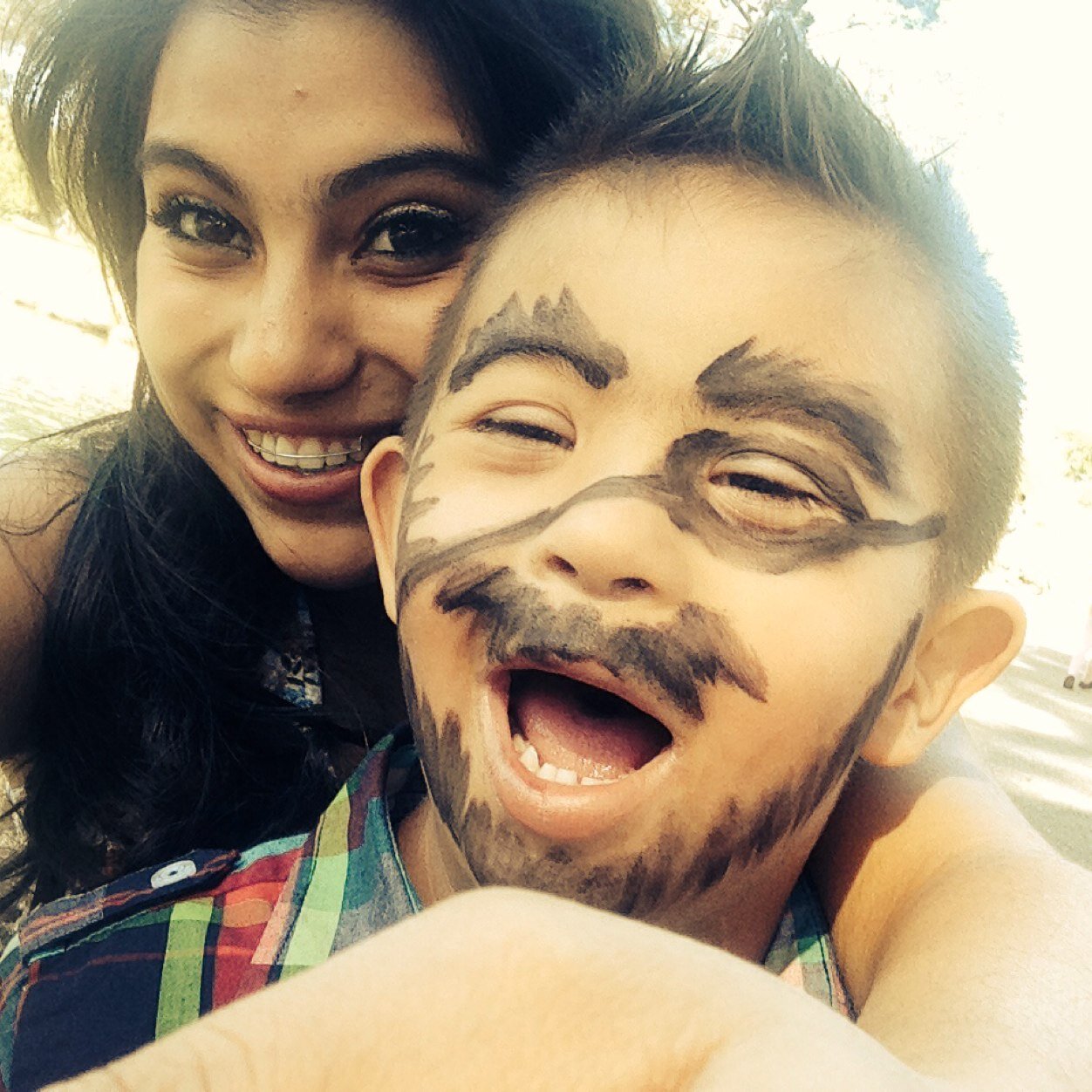 lunaalondra32's profile picture. Ha I Spent Time Messing Around With The Horses We Have,But Most Of All I Enjoy Hanging Around With My True Friends Nd Also My Family c: 3