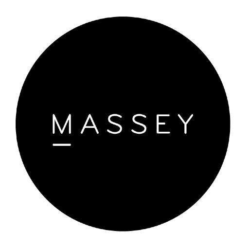 Graphic Designer/Photographer living and working in Sydney. Lover of all things type, scandi and smelling of fresh print.