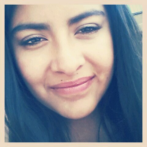 soy #belieber #iqueloca #Bautister. Las  niñas bonitas no lloran porque se les cae la belleza. instagram:airam311299