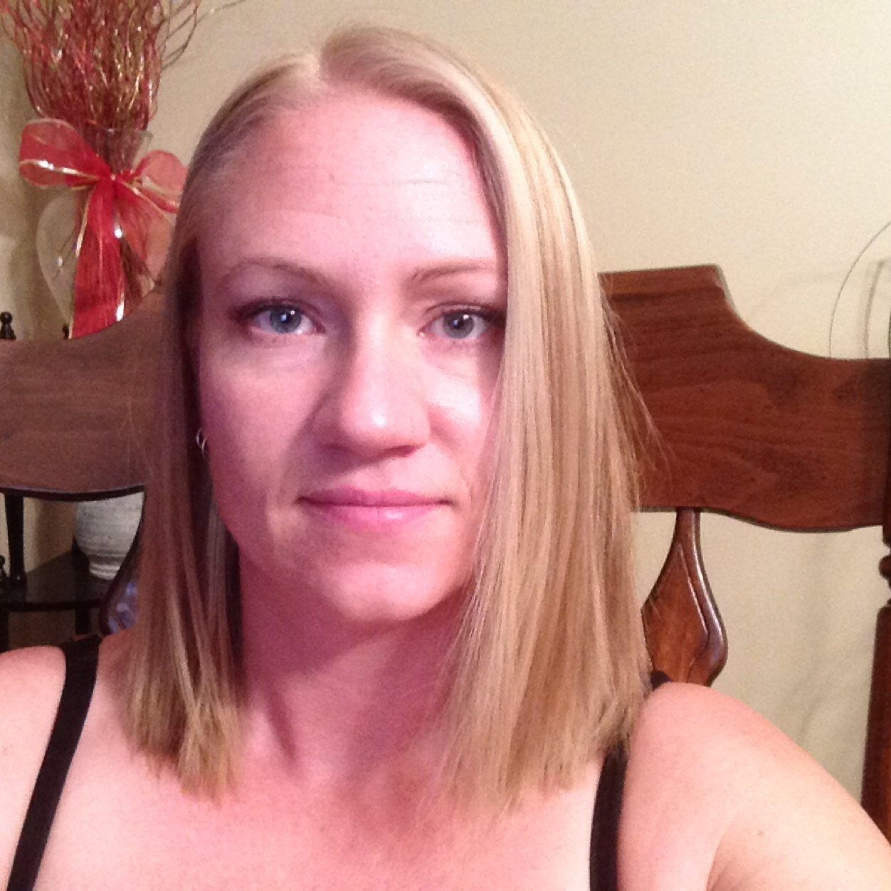 JenyseP's profile picture. I am a tired mom of 3 kids, I enjoy working out.