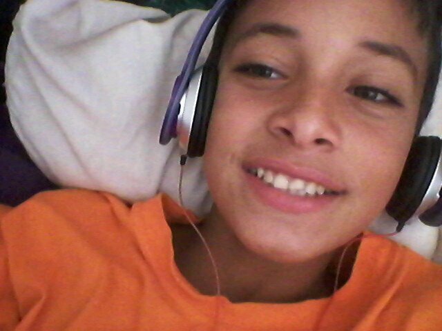 boe e so mosica  scrillex no fone