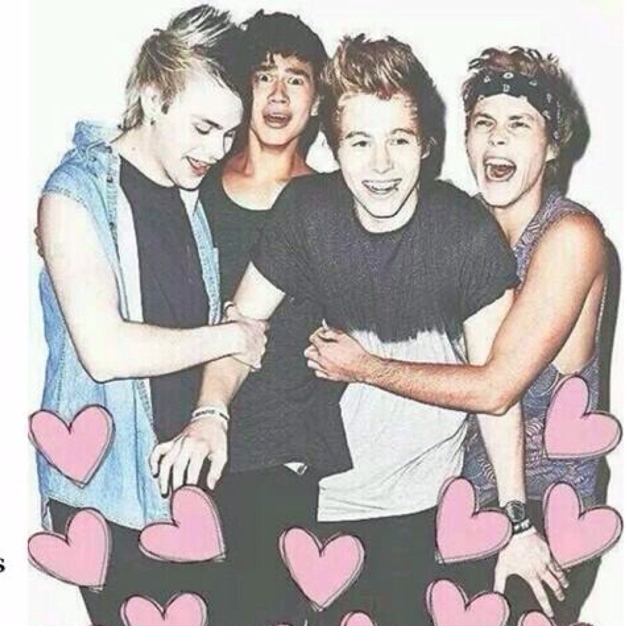 free follow from @stylemytits ((: she loves you so much okay ((: