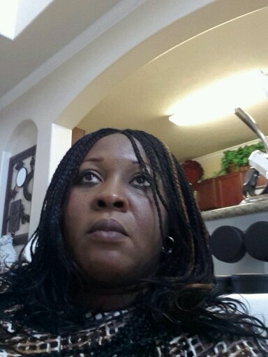 gladysjuwah's profile picture. Shining light