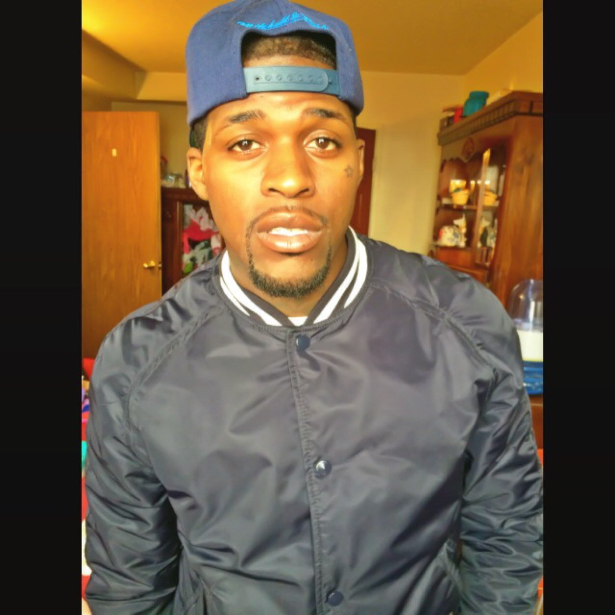 INSTAGRAM - @King_ugli

            FATHER AND ALL AROUND  

                 #TEAMFOLLOWBACK