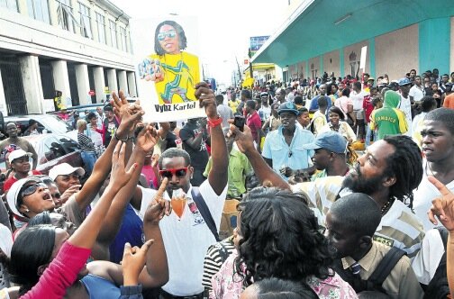 visit http://t.co/lRHn5fzAYp for shocking proof
kartel was framed!