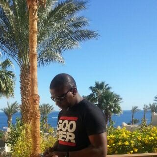 Regular guy passionate about people, Arsenal Fan, Chief Hunter @jobhunter_ng , grateful each day for the blessing of life.