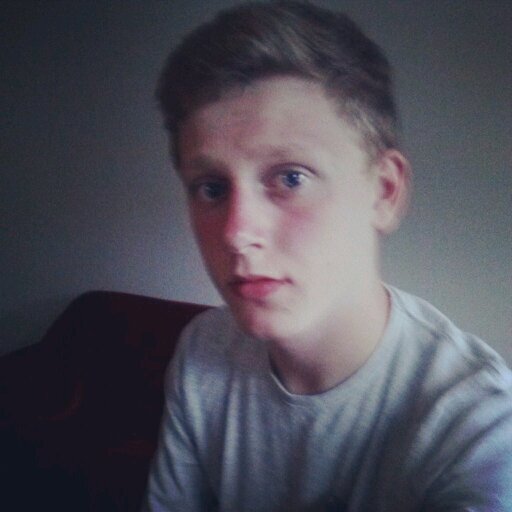 #Polska #2KGT1 #PS3 AlanKu1998 
#15jr

#Polsk. Insta alanku15