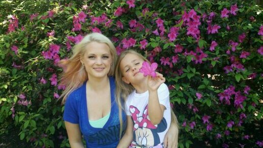 maegzwarren's profile picture. 