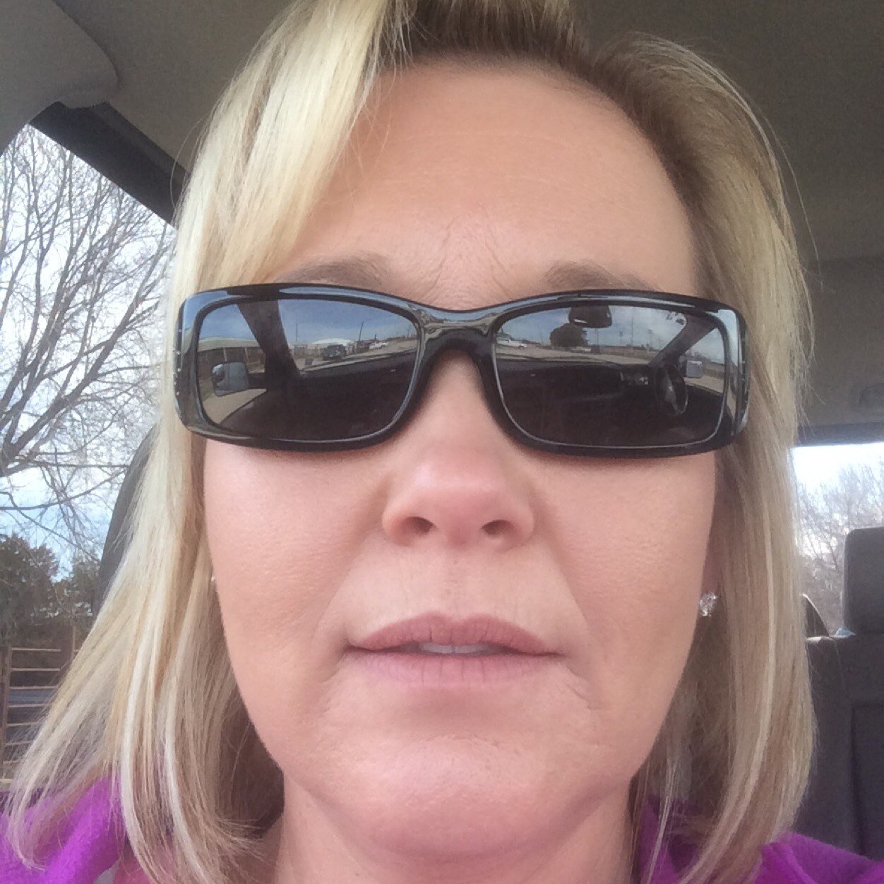 Licensed insurance agent.  Married to Steve and have 2 great boys Ty and Cooper And Live in God's country!