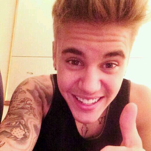 you're my sun , my moon and all my stars. @justinbieber
