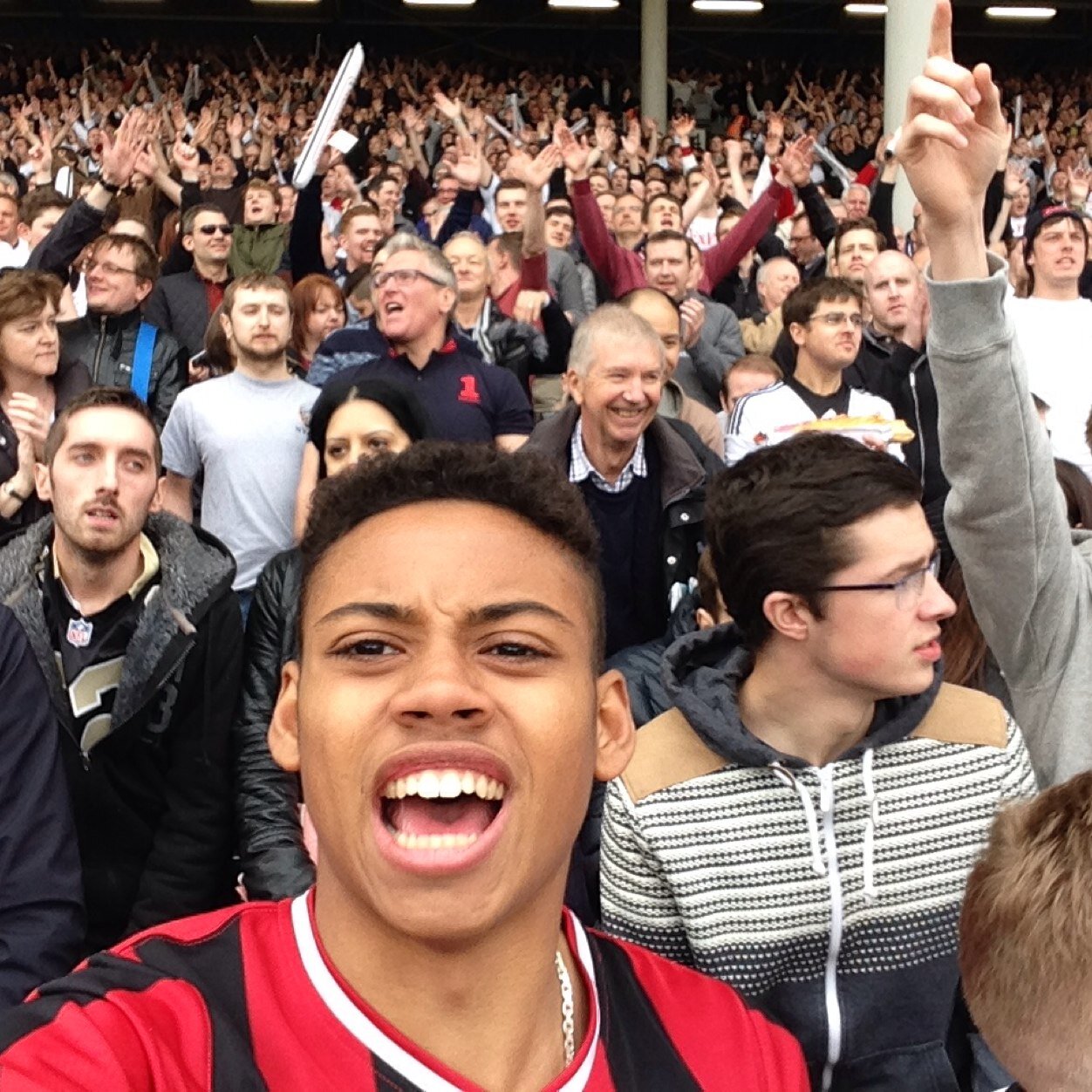 #FFC #fulham - Look Smart, Play Smart
