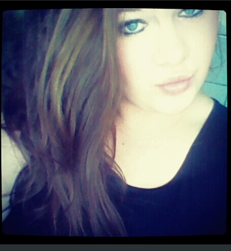 keep your head up, keep your heart strong.-  dutch, 19 years old.