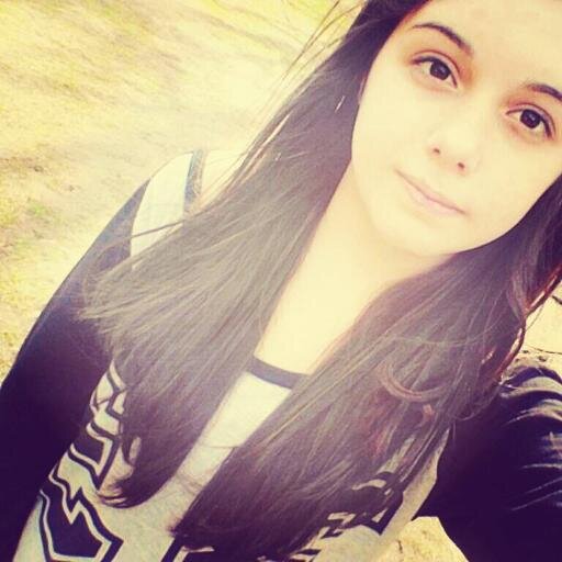 pizza, pizza and .. pizza 
Maria, 13, Bulgaria.
@ilovetmills follow me, please 3