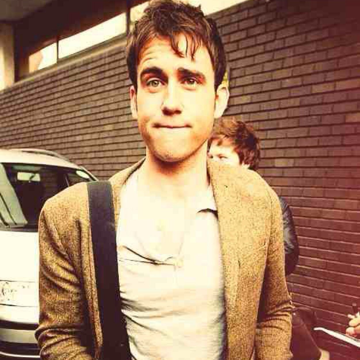 love from @ITSM0RRISSEY bc im in love with neville longbottom and ur fab
