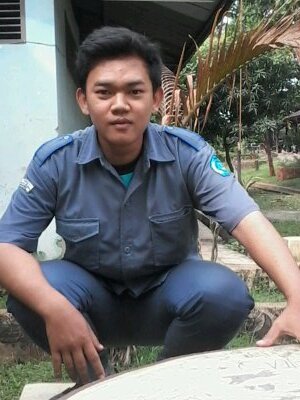selallu bertakwa kepada Tuhan yang maha esa dan menjalankan sunah nabi . :)
