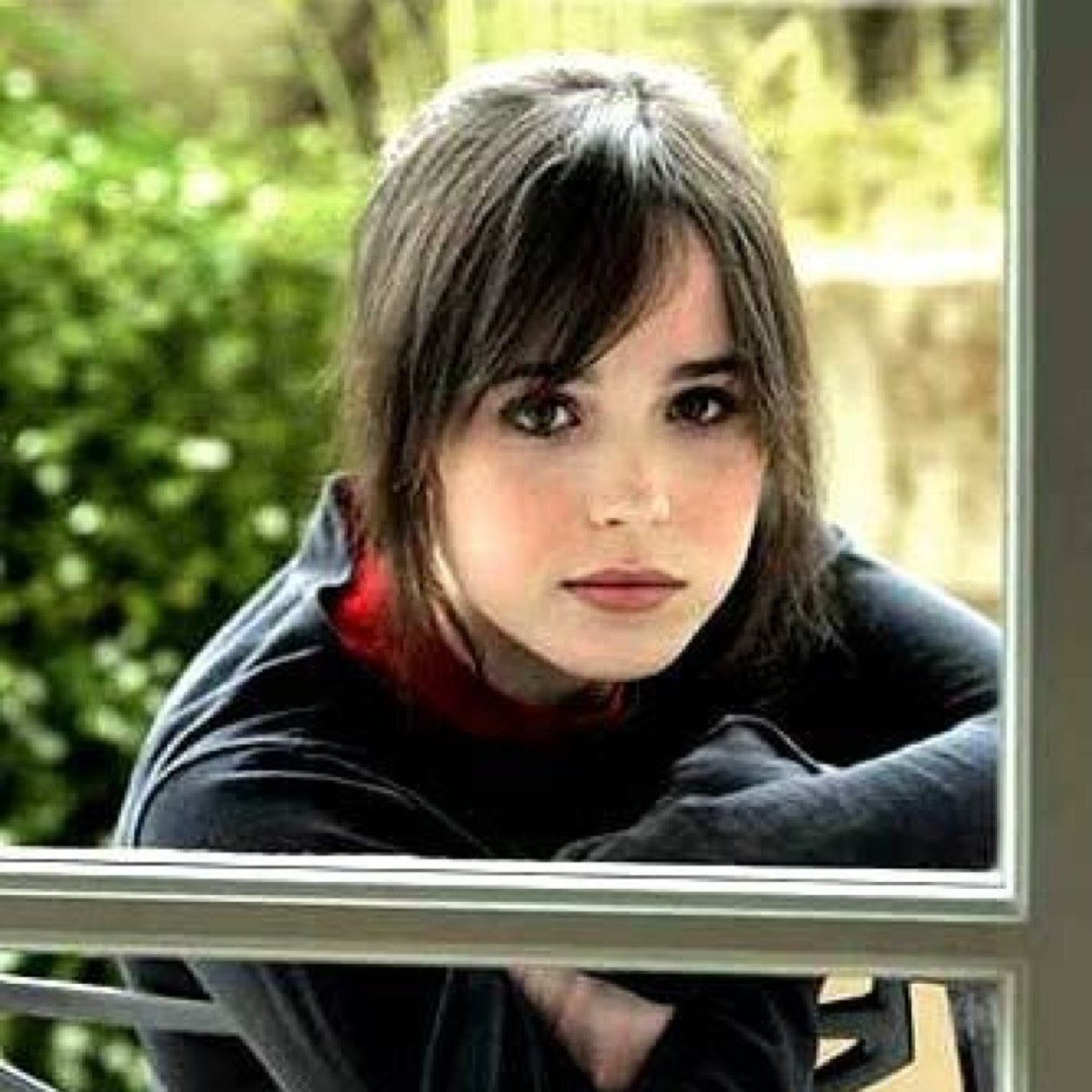 JustMakingWebs's profile picture. •The itsy-bitsy spider
Climbed up the water spout.
Down came the rain
And washed the spider out• #Literate