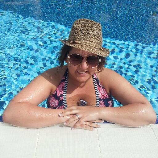 Rach_Johnsonx's profile picture. Parent, loves swimming and fitness, loving life