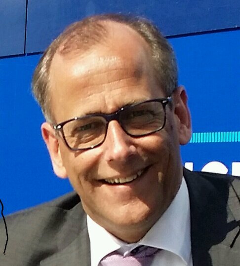 vader, opa, echtgenoot, RO-adviseur, 7e zoon van 7e zoon, baseball-umpire U3, EU Dienstenrichtlijn, campagneadviseur, afd.vz CDA Smallingerland