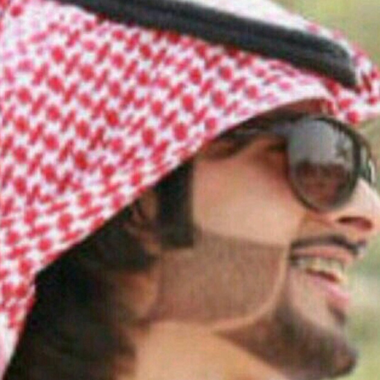 هٌناك كلام لا يعنيّ شيئا وهٌناك افعال تقول كل شيّء .