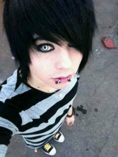 demon_chaserxx Profile Picture