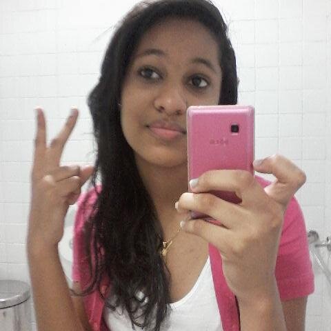 ♪♫♩♫ ''Ando por aí querendo te encontrar.'' ♪♫♩♫