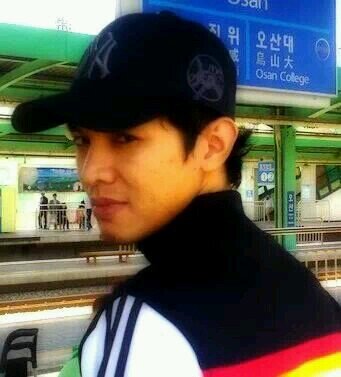 godong8310's profile picture. 