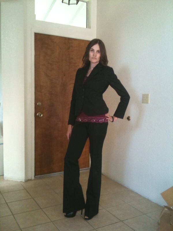 Shellsfiction's profile picture. I'm a mom of 5, lover of animals, up & coming writer of young children's, Young Adult fantasy, and adult romance books. For book updates follow me here.