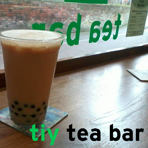 Specialists in traditional, bubble and fusion tea. Noodle soups.
Profoundly in love with Mr. Write 😉