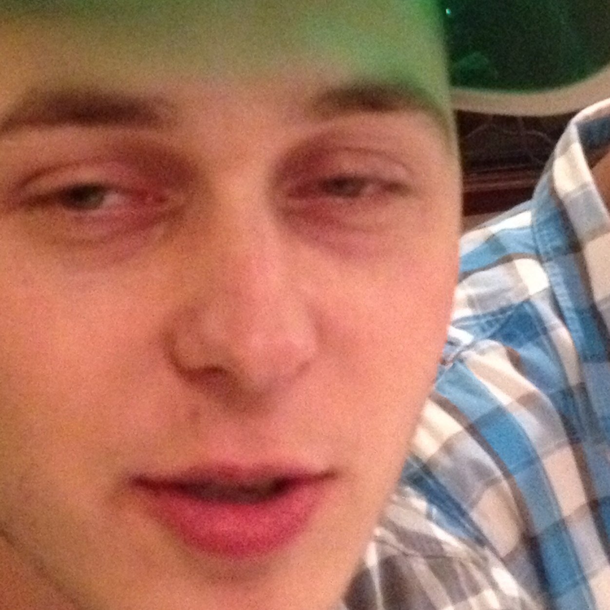 sergiysays's profile picture. English is hard thats why im Everybodys brazer (brah zer)