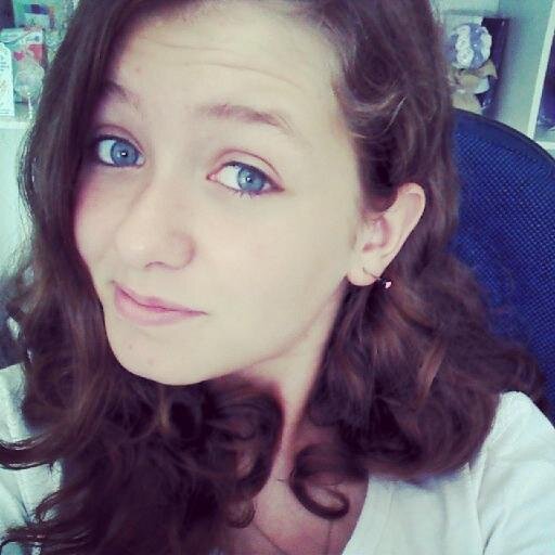 Sou da @ThaaydoLarry huehuehue                                                               Wpp:8839-0831 ;)
