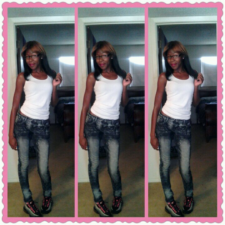 ·Cute ·Smart ·Tall ·Skinny ·Goofy ·LilBooty ·Dancer ·Singer ·SENIOR C/O 2014 BIII!! FoLloW Me ii fOlLow Back..
